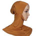 Femmes musulmanes sous hijab intérieur