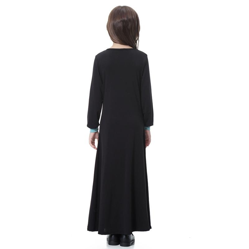 Robe Abaya pour belles filles arabes du Moyen-Orient avec appliques