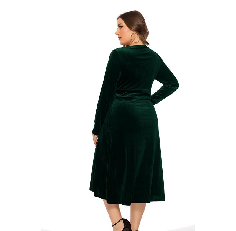 Elegant Golden velvet V-Neck Plus Size Women Dress